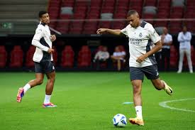 梅西也曾多 梅西也曾多